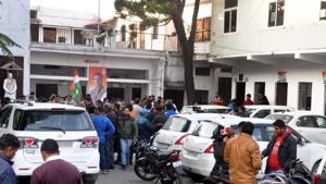 Hectic parleys are on in Uttarakhand Congress for tickets for the Lok Sabha polls even as the Congress central leadership is yet to decide on the candidates.(HT File / Representative Image) Hectic parleys are on in Uttarakhand Congress for tickets for the Lok Sabha polls even as the Congress central leadership is yet to decide on the candidates.(HT File / Representative Image)