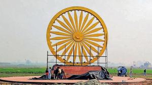 Replica of Ashok Chakra ready for inauguration in Topra Kalan village in Yamunanagar.(HT Photo) Replica of Ashok Chakra ready for inauguration in Topra Kalan village in Yamunanagar.(HT Photo)