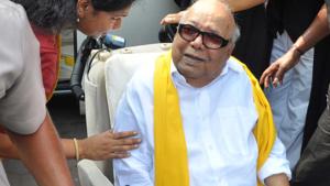 Chennai, India - Karunanidhi attends court in a defamation case on Monday. (Photo by V Srinivasulu) *pic received on January 18, 2016*(File Photo) Chennai, India - Karunanidhi attends court in a defamation case on Monday. (Photo by V Srinivasulu) *pic received on January 18, 2016*(File Photo)
