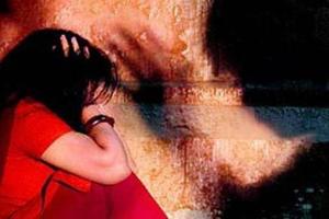 Police said a neighbour, who rushed to the victim’s house on hearing her screams, saw her on fire and her husband had already fled by then.(HT File / Photo used for representational purpose) Police said a neighbour, who rushed to the victim’s house on hearing her screams, saw her on fire and her husband had already fled by then.(HT File / Photo used for representational purpose)