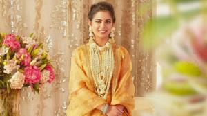 Isha Ambani’s Sabyasachi lehenga from her haldi will no doubt give fashion inspiration to brides-to-be. (Instagram) Isha Ambani’s Sabyasachi lehenga from her haldi will no doubt give fashion inspiration to brides-to-be. (Instagram)