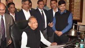 Rajasthan Chief Minister Ashok Gehlot with CMO officials in Jaipur.(PTI File) Rajasthan Chief Minister Ashok Gehlot with CMO officials in Jaipur.(PTI File)