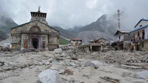The 2013 floods washed away 16 km trek from the Kedarnath shrine to Gaurikund. It affected 9 million people in five districts, mostly in Rudraprayag where Kedarnath is situated.(HT File Photo)