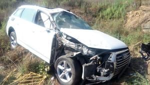 A woman, 17, driver crashed a car following a ‘Bird Box challenge’ in Utah. (Representational Image)(HT File Photo) A woman, 17, driver crashed a car following a ‘Bird Box challenge’ in Utah. (Representational Image)(HT File Photo)