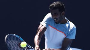India's Prajnesh Gunneswaran in action during the match against Frances Tiafoe of the U.S.(REUTERS) India's Prajnesh Gunneswaran in action during the match against Frances Tiafoe of the U.S.(REUTERS)