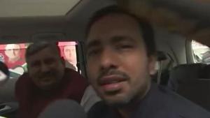 Rashtriya Lok Dal vice-president Jayant Chaudhary met SP chief Akhilesh Yadav in New Delhi to discuss seat sharing in Uttar Pradesh.(Twitter/ANI) Rashtriya Lok Dal vice-president Jayant Chaudhary met SP chief Akhilesh Yadav in New Delhi to discuss seat sharing in Uttar Pradesh.(Twitter/ANI)