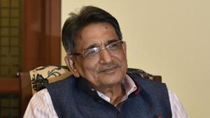 Former Chief Justice Of India R M Lodha has said that the elevation of a junior judge superseding senior judges has left him surprised.(Vipin Kumar/HT PHOTO) Former Chief Justice Of India R M Lodha has said that the elevation of a junior judge superseding senior judges has left him surprised.(Vipin Kumar/HT PHOTO)