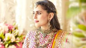 Shloka Mehta’s unseen photos from Isha Ambani’s wedding and haldi are here. See her whimsical looks. (Instagram) Shloka Mehta’s unseen photos from Isha Ambani’s wedding and haldi are here. See her whimsical looks. (Instagram)