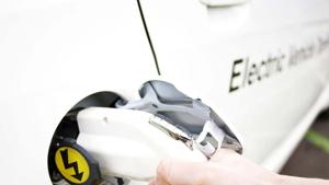 While the number of charging stations on the two road networks had not been finalized, Rajasthan Electronics and Instruments Limited, the implementing agency for the Mumbai - Pune section of the project, will engage with road users to decide on the deployment of charging stations.(HT representational photo) While the number of charging stations on the two road networks had not been finalized, Rajasthan Electronics and Instruments Limited, the implementing agency for the Mumbai - Pune section of the project, will engage with road users to decide on the deployment of charging stations.(HT representational photo)