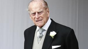 Queen Elizabeth’s 97-year-old husband Prince Philip escaped uninjured from a car crash while driving on Thursday near the Sandringham estate in eastern England.(AP) Queen Elizabeth’s 97-year-old husband Prince Philip escaped uninjured from a car crash while driving on Thursday near the Sandringham estate in eastern England.(AP)