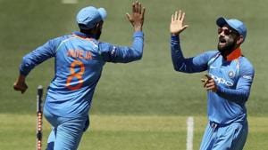 Ravindra Jadeja, left, and Virat Kohli celebrate the wicket of Australia's Usman Khawaja.(AP) Ravindra Jadeja, left, and Virat Kohli celebrate the wicket of Australia's Usman Khawaja.(AP)