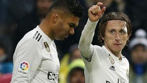 Real Madrid's Luka Modric, right, celebrates his goal with his teammate Casemiro.(AP) Real Madrid's Luka Modric, right, celebrates his goal with his teammate Casemiro.(AP)