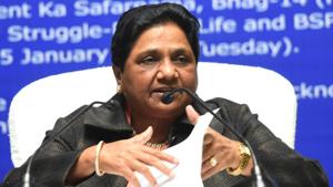 Bahujan Samaj Party chief Mayawati addressing a press conference on her 63rd birthday in Lucknow on Tuesday.(HT Photo) Bahujan Samaj Party chief Mayawati addressing a press conference on her 63rd birthday in Lucknow on Tuesday.(HT Photo)
