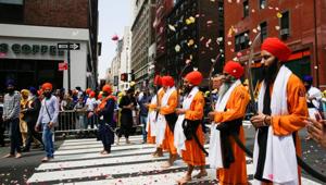 Participants take part in the Annual Sikh Day Parade in Manhattan, New York, U.S., in 2018. A Sikh shop employee in Oregon state was attacked in another hate crime against Sikhs which have steadily gone over the years (File Photo)(REUTERS) Participants take part in the Annual Sikh Day Parade in Manhattan, New York, U.S., in 2018. A Sikh shop employee in Oregon state was attacked in another hate crime against Sikhs which have steadily gone over the years (File Photo)(REUTERS)