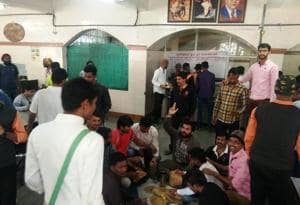 The ABVP called the Chaturshringi Police station and reported the matter upon which the SPPU administration was called(HT/PHOTO)
