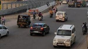 According to road safety experts, pedestrians in Delhi face manifold risk from vehicles driving in the wrong direction.(HT File) According to road safety experts, pedestrians in Delhi face manifold risk from vehicles driving in the wrong direction.(HT File)