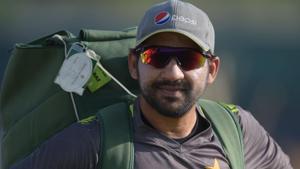 Sarfraz Ahmed arrives for practice session at the Sheikh Zayed International Cricket Stadium in Abu Dhabi.(AFP) Sarfraz Ahmed arrives for practice session at the Sheikh Zayed International Cricket Stadium in Abu Dhabi.(AFP)
