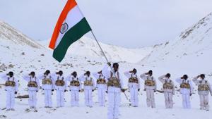 The ITBP is a specialised mountain force -- most of whose officers and men are trained mountaineers and skiers -- and guards the border from Ladakh’s Karakoram Pass to Jachep La in Arunachal Pradesh.(Twitter/ @ITBP_official)