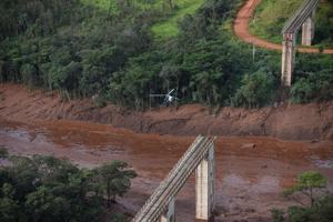 Aerial view taken after the collapse of a dam which belonged to Brazil's giant mining company Vale, near the town of Brumadinho.(AFP Phoot) Aerial view taken after the collapse of a dam which belonged to Brazil's giant mining company Vale, near the town of Brumadinho.(AFP Phoot)
