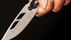 The victim said while one of the men pulled out a gun, another held a knife to his throat. They robbed him of his phone, smartwatch and wallet and forced him to withdraw money from ATM.(Shutterstock) The victim said while one of the men pulled out a gun, another held a knife to his throat. They robbed him of his phone, smartwatch and wallet and forced him to withdraw money from ATM.(Shutterstock)