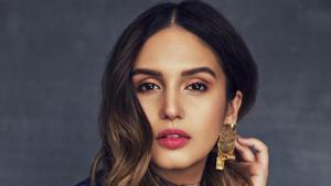 Huma Qureshi is currently shooting for web series Leila that is being helmed by Deepa Mehta. Huma Qureshi is currently shooting for web series Leila that is being helmed by Deepa Mehta.