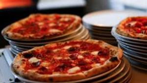 It is almost too cold in Chicago to get a pizza delivered.(REUTERS) It is almost too cold in Chicago to get a pizza delivered.(REUTERS)