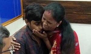 Sumedh Chandra meets his mother on Wednesday after four years. He was 15 when he ran away from home.(HT Photo)
