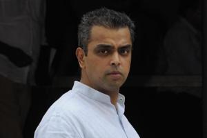 In a series of tweets on Tuesday, former union minister and former south Mumbai MP Milind Deora had expressed disappointment over the infighting in Mumbai Congress, saying he was unsure of contesting the upcoming Lok Sabha elections.(/Getty Images / File Photo) In a series of tweets on Tuesday, former union minister and former south Mumbai MP Milind Deora had expressed disappointment over the infighting in Mumbai Congress, saying he was unsure of contesting the upcoming Lok Sabha elections.(/Getty Images / File Photo)