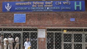 A police case of alleged misappropriation of funds from Delhi’s LNJP hospital salary account has been registered.(HT File) A police case of alleged misappropriation of funds from Delhi’s LNJP hospital salary account has been registered.(HT File)