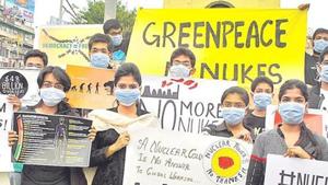 Environmental group Greenpeace said on Saturday it had been forced to shut two of its regional offices in India . (Shankar Mourya/HT Photo)(HT Photo) Environmental group Greenpeace said on Saturday it had been forced to shut two of its regional offices in India . (Shankar Mourya/HT Photo)(HT Photo)