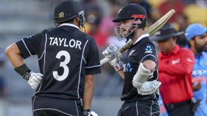Kane Williamson, right, talks teammate Ross Taylor while batting against India.(AP) Kane Williamson, right, talks teammate Ross Taylor while batting against India.(AP)