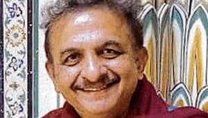 Kannada writer-lyricist Jayant Kaikini’s book of short stories, “No Presents Please: Mumbai Stories”, translated into English by Tejaswani Niranjana, won the DSC Prize for South Asian Literature 2018 on January 25.(HT Photo) Kannada writer-lyricist Jayant Kaikini’s book of short stories, “No Presents Please: Mumbai Stories”, translated into English by Tejaswani Niranjana, won the DSC Prize for South Asian Literature 2018 on January 25.(HT Photo)