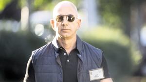 On cue, India this month rolled out constraints on foreign e-commerce players including Jeff Bezos-led Amazon and Walmart-owned Flipkart, which together control 70 percent of its online shopping.(Bloomberg) On cue, India this month rolled out constraints on foreign e-commerce players including Jeff Bezos-led Amazon and Walmart-owned Flipkart, which together control 70 percent of its online shopping.(Bloomberg)
