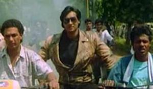 Ajay Devgn finds his dog, thanks to Riteish Deshmukh. Ajay Devgn finds his dog, thanks to Riteish Deshmukh.