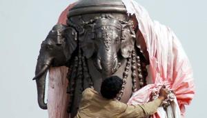 Statues of chief minister Mayawati and Bahujan Samaj Party's election symbol, elephant. HT Photo by Sunil Ghosh(HT Photo) Statues of chief minister Mayawati and Bahujan Samaj Party's election symbol, elephant. HT Photo by Sunil Ghosh(HT Photo)