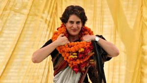Congress general secretary for east UP Priyanka Gandhi Vadra is likely to begin her roadshows in the Lok Sabha constituencies of east UP on February 18.(REUTERS) Congress general secretary for east UP Priyanka Gandhi Vadra is likely to begin her roadshows in the Lok Sabha constituencies of east UP on February 18.(REUTERS)