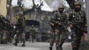 Indian army soldiers patrol during a cordon and search operation for suspected militants on the outskirts of Srinagar.(AFP (File Photo)) Indian army soldiers patrol during a cordon and search operation for suspected militants on the outskirts of Srinagar.(AFP (File Photo))