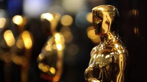 Best cinematography, film editing, live action short and makeup and hairstyling Oscars will be announced during the ads.