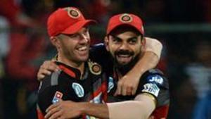 File image of Virat Kohli and AB de Villiers.(AFP) File image of Virat Kohli and AB de Villiers.(AFP)