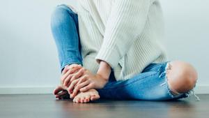 A first-of-its-kind blood test that can measure the severity of pain in patients may help curb unnecessary prescriptions of painkillers, which are often addictive.(Unsplash) A first-of-its-kind blood test that can measure the severity of pain in patients may help curb unnecessary prescriptions of painkillers, which are often addictive.(Unsplash)