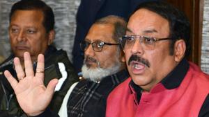 Bharatiya Janata Party (BJP) Punjab President and MP Shwait Malik (in red jacket), speaks to the media during a press conference in Amritsar on February 11, 2019.(AFP) Bharatiya Janata Party (BJP) Punjab President and MP Shwait Malik (in red jacket), speaks to the media during a press conference in Amritsar on February 11, 2019.(AFP)