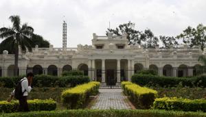A senior official from the Delhi university said the varsity is taking efforts to bridge the gap.(HT FILE) A senior official from the Delhi university said the varsity is taking efforts to bridge the gap.(HT FILE)