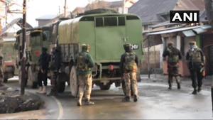 The gun battle comes less than a week after 40 CRPF soldiers were killed in a suicide attack on the Jammu-Srinagar highway in Pulwama.(ANI) The gun battle comes less than a week after 40 CRPF soldiers were killed in a suicide attack on the Jammu-Srinagar highway in Pulwama.(ANI)