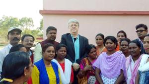 World Bank team headed by Michael Honey with the members of Zila Parishad, mukhiyas and Gram Swacchhata Samiti in Jamshedpur, India, on Sunday, February 17, 2019(Manoj Kumar/ Hindustan Times) World Bank team headed by Michael Honey with the members of Zila Parishad, mukhiyas and Gram Swacchhata Samiti in Jamshedpur, India, on Sunday, February 17, 2019(Manoj Kumar/ Hindustan Times)
