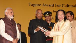 New Delhi, Feb 18 (ANI): President Ram Nath Kovind presenting the Tagore Award for Cultural Harmony for the years 2014 to Rajkumar Singhajit Singh, at a function, in New Delhi on Monday. (ANI Photo)(ANI) New Delhi, Feb 18 (ANI): President Ram Nath Kovind presenting the Tagore Award for Cultural Harmony for the years 2014 to Rajkumar Singhajit Singh, at a function, in New Delhi on Monday. (ANI Photo)(ANI)