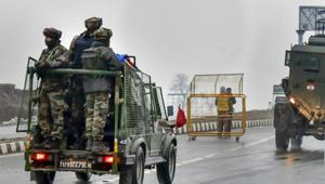 Army soldiers move towards the site of suicide bomb attack at Lathepora Awantipora in Pulwama district of south Kashmir on February 14.(AP Photo) Army soldiers move towards the site of suicide bomb attack at Lathepora Awantipora in Pulwama district of south Kashmir on February 14.(AP Photo)