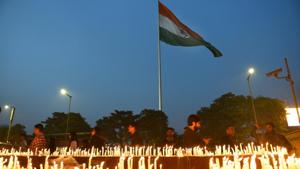 People attend a candle light vigil organised by NDMC to pay tribute to CRPF personnel who were killed in the Pulwama terror attack, New Delhi, India, on Sunday, February 17(Arvind Yadav/HT PHOTO) People attend a candle light vigil organised by NDMC to pay tribute to CRPF personnel who were killed in the Pulwama terror attack, New Delhi, India, on Sunday, February 17(Arvind Yadav/HT PHOTO)