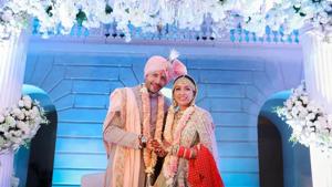 Neeti Mohan and Nihaar Pandya wedding photos have gone viral. Neeti Mohan and Nihaar Pandya wedding photos have gone viral.