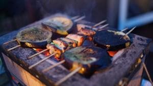 The Taste With Vir Sanghvi: Is good food at a restaurant defined by the nationality of its clientele?(Unsplash) The Taste With Vir Sanghvi: Is good food at a restaurant defined by the nationality of its clientele?(Unsplash)
