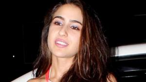 Sara Ali Khan’s messy waves added a casual flair to her sophisticated mini dress. (Instagram)